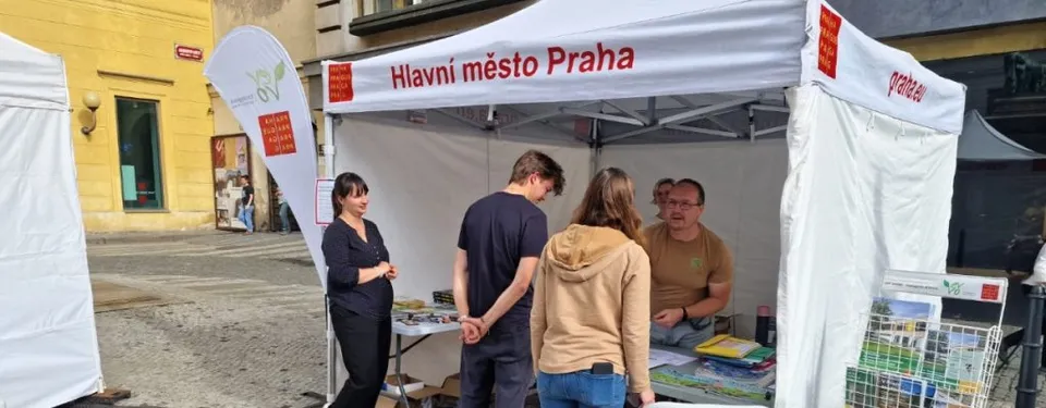 Hlavní město připravilo pro veřejnost výstavu s názvem „Praha pro lidi, přírodu a klima“. Ukazuje, jak je metropole připravena na klimatickou změnu v budoucnosti